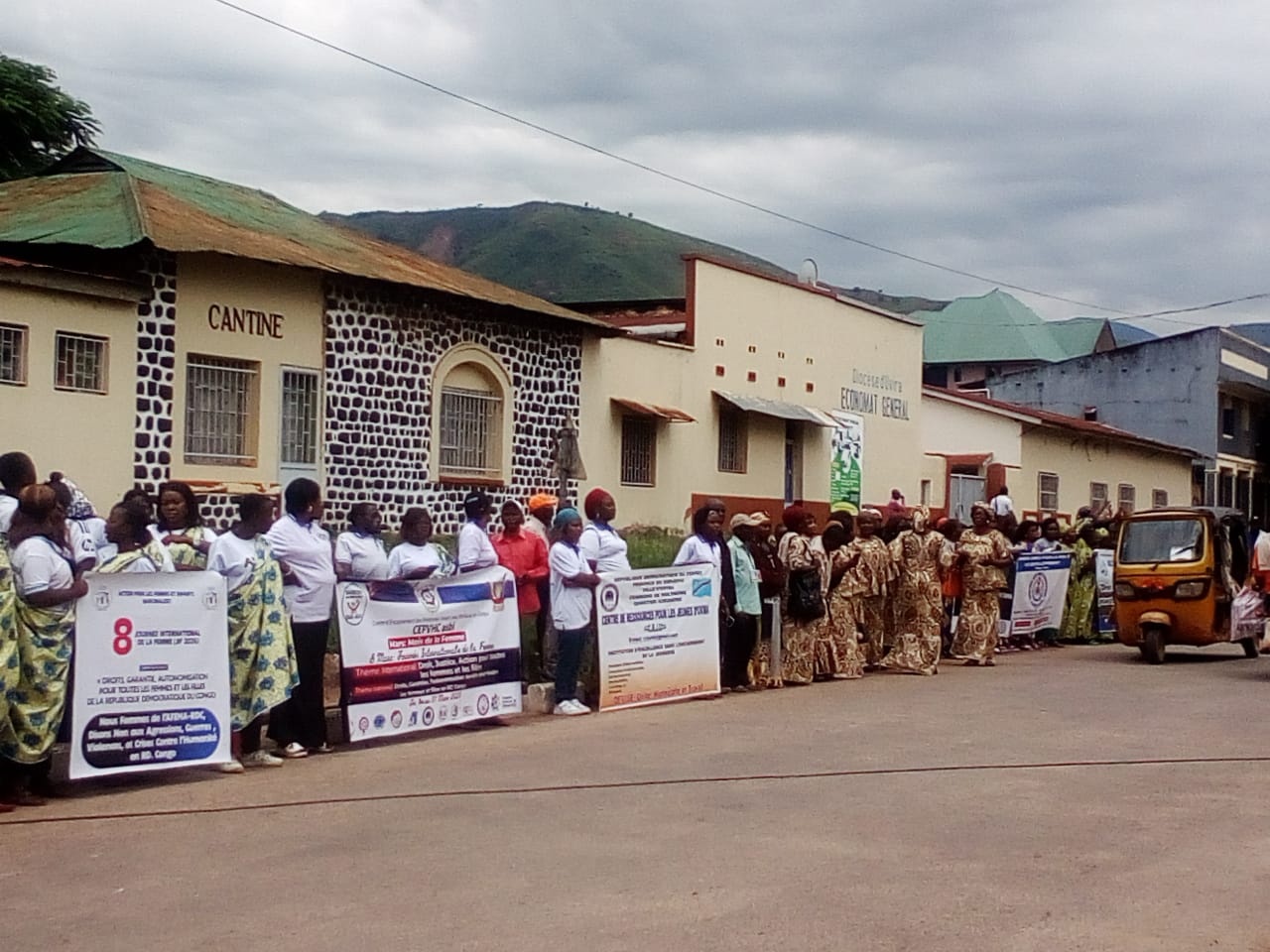 célébration de la Journée internationale des droits des femmes le 08 Mars